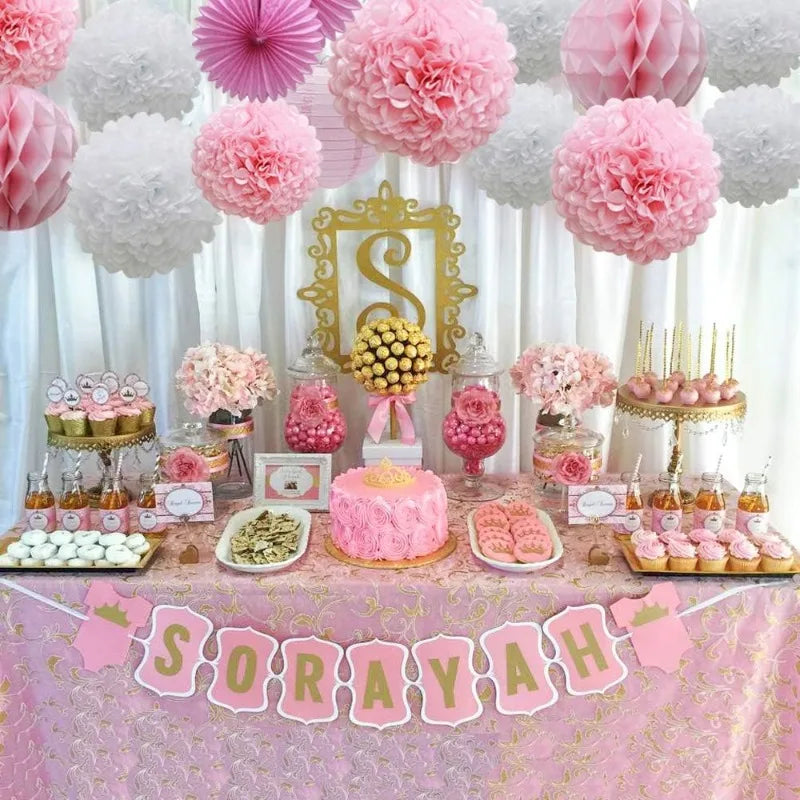 Décorations de fête rose